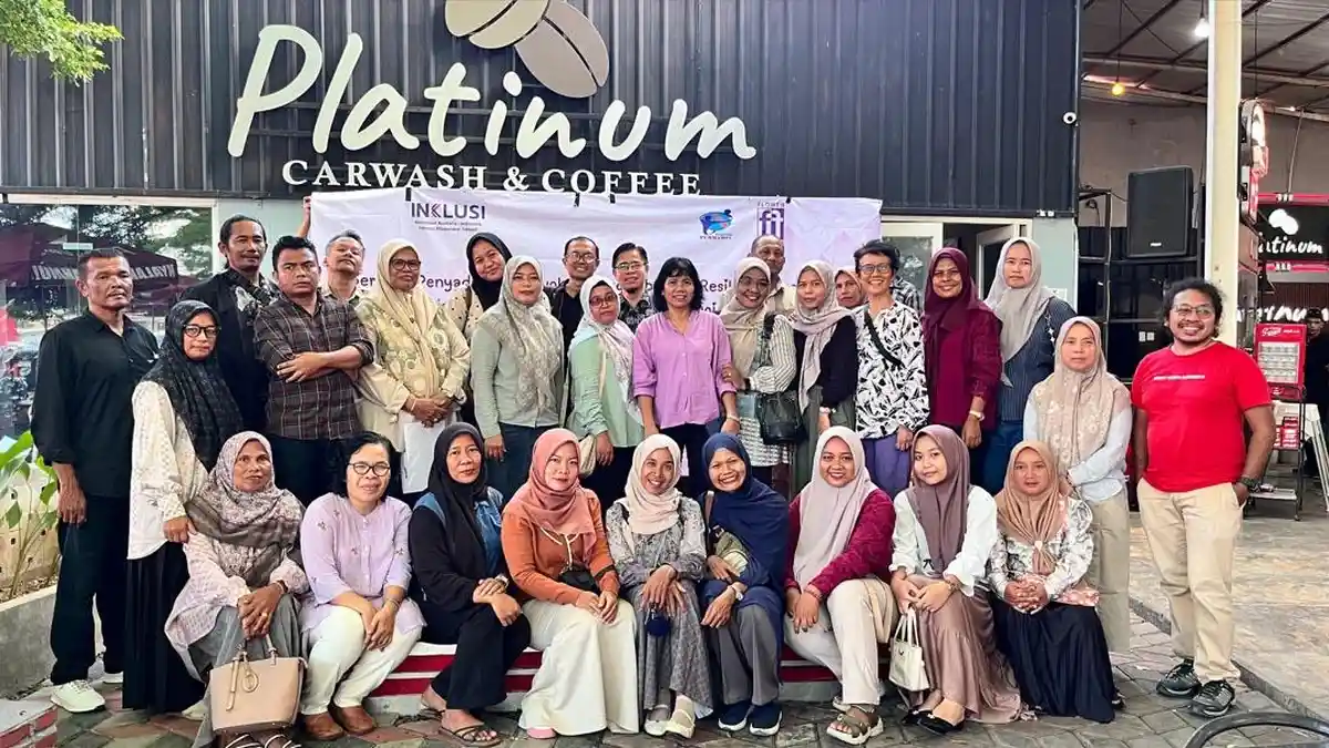 Volunteer Background